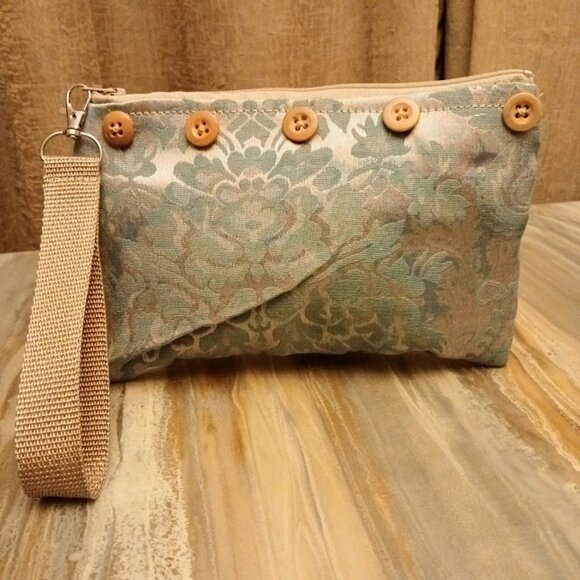 New Zippy Hanging Satin Wristlet Clutch Pouch Make-up Bags Button detail Florals - Picture 3 of 16